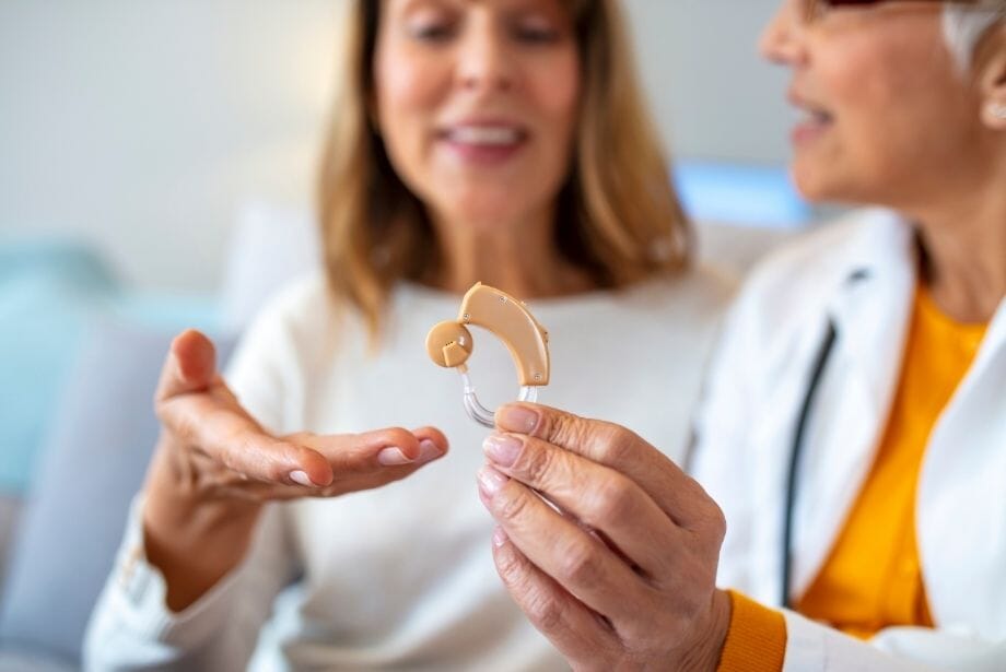 How Do I Clean Hearing Aids?